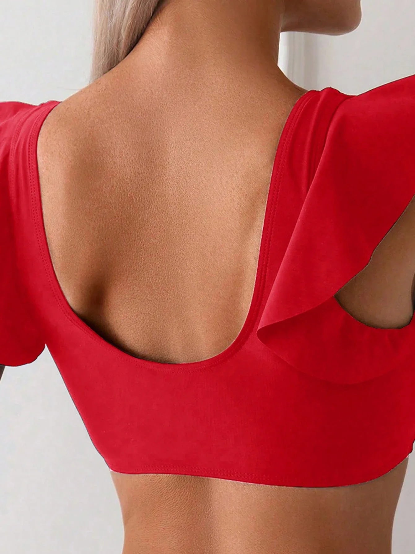 Biquíni Cintura Alta Decote V com Mangas