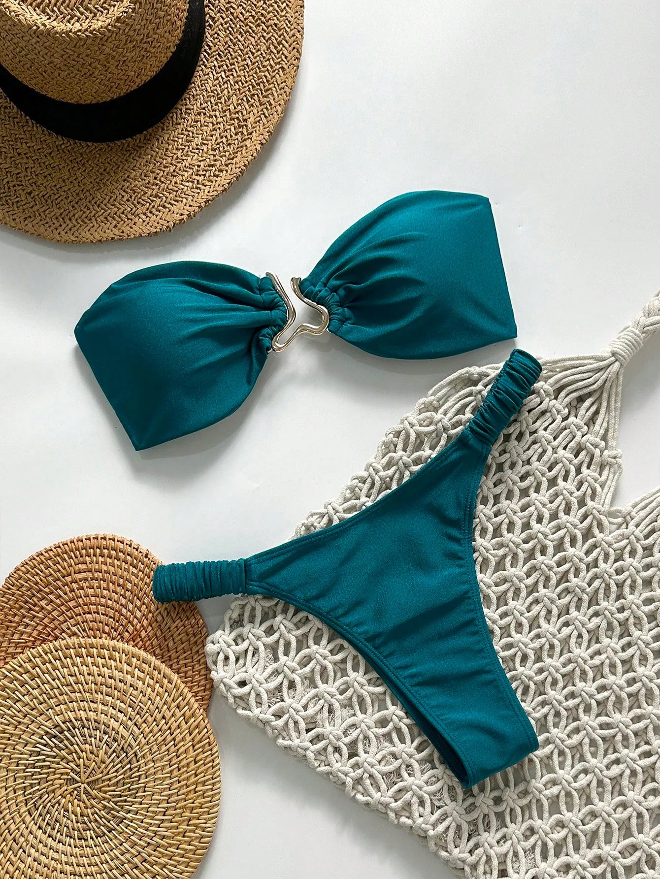 Biquíni Tomara que Caia Metalizado Tanga