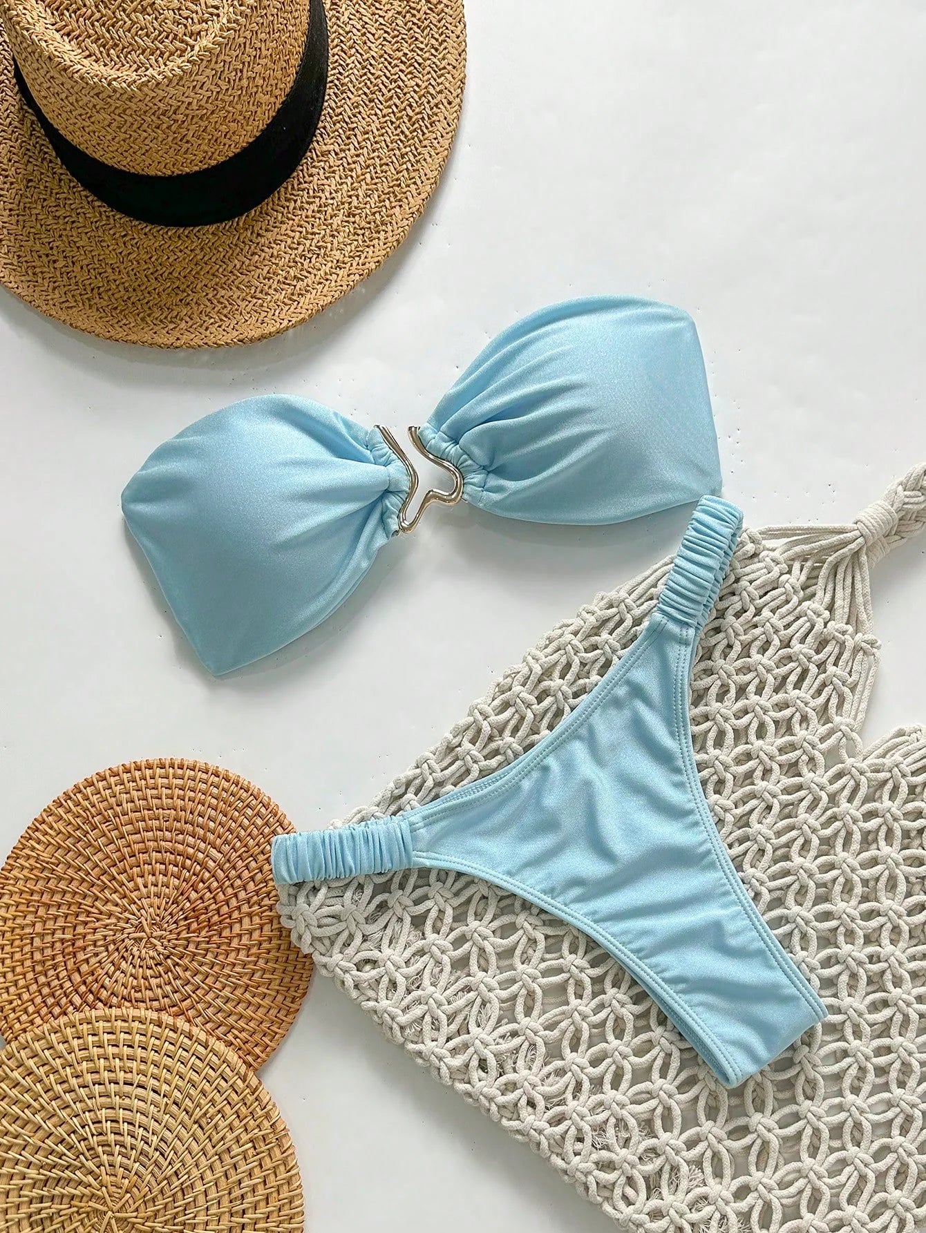 Biquíni Tomara que Caia Metalizado Tanga