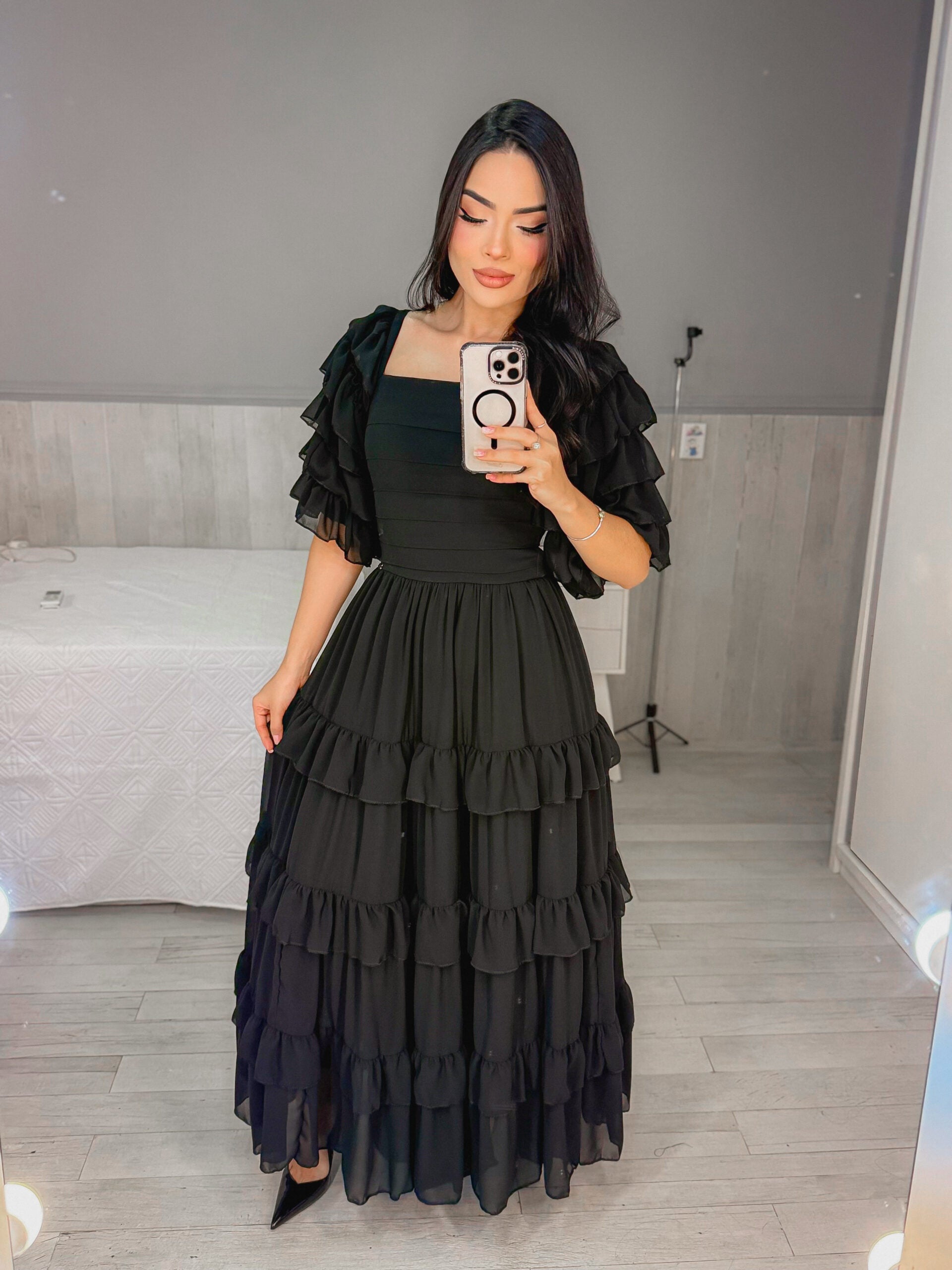 Vestido Longo Camadas Preto